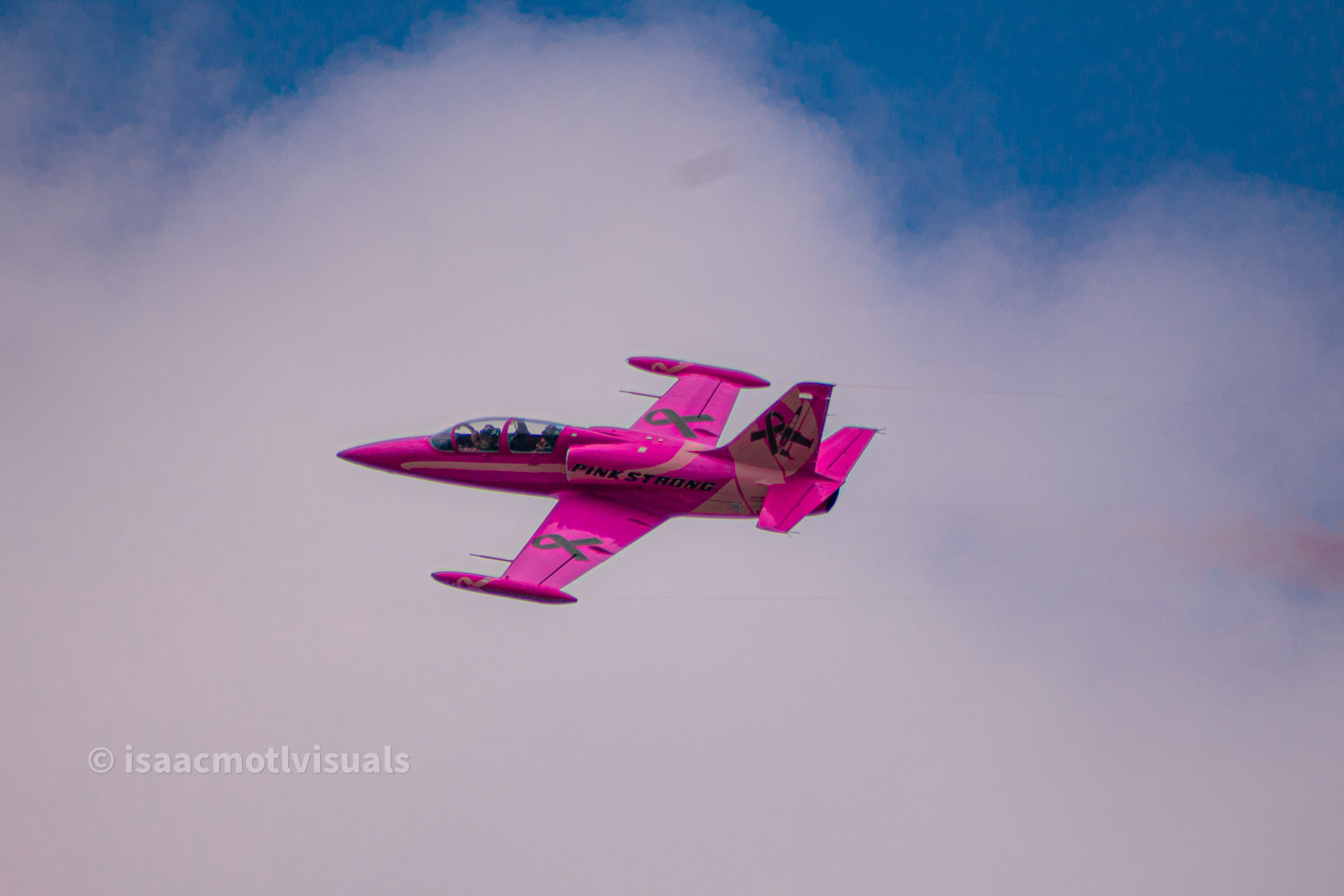Aviation photograph by Isaac Motl
