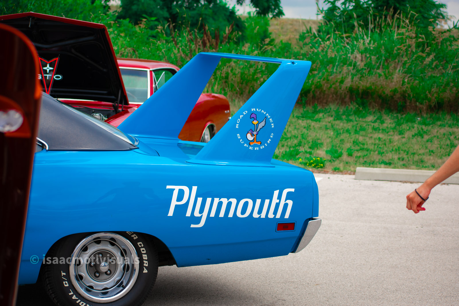 Car photograph by Isaac Motl